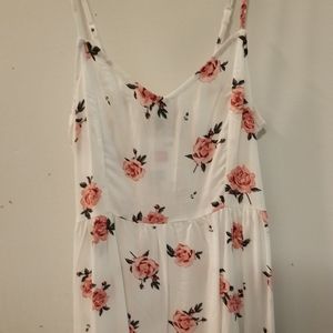 Brand New Dress, Divided Brand, White, Small- Medium⚘